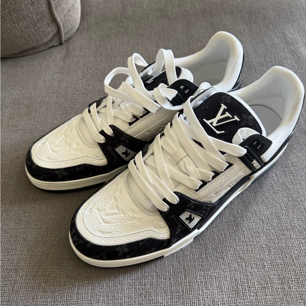 Louis Vuitton Trainer Sneaker